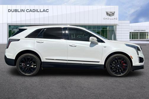 2022 Cadillac XT5 Sport