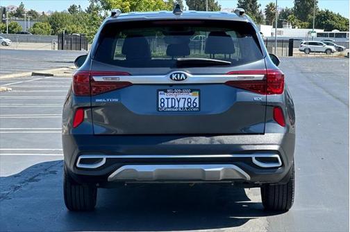2021 Kia Seltos EX