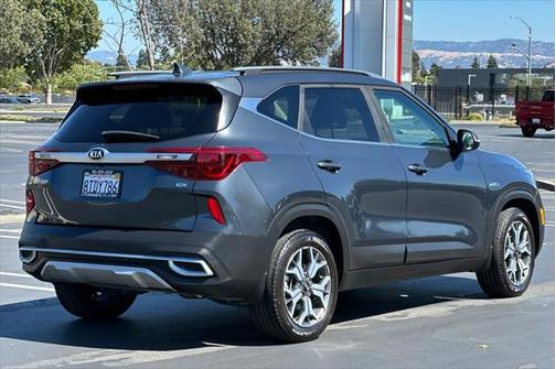 2021 Kia Seltos EX