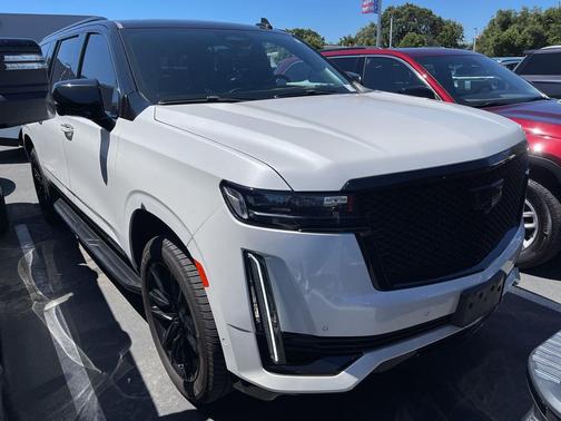Crystal White Tricoat 2021 Cadillac Escalade ESV Sport Platinum