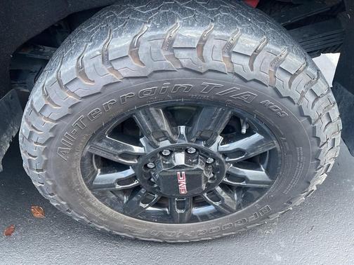 2024 GMC Sierra 3500 AT4