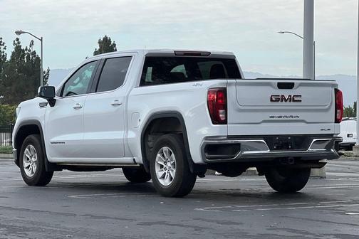 2024 GMC Sierra 1500 SLE