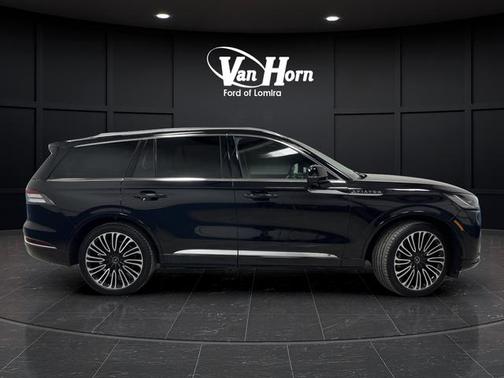 2025 Lincoln Aviator Black Label AWD
