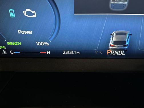 2025 Ford Escape ST-Line Elite