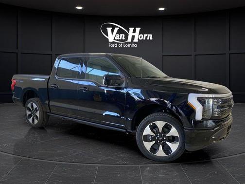 2025 Ford F-150 Lightning Platinum