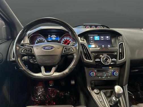 2017 Ford Focus RS Base