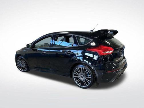 2017 Ford Focus RS Base