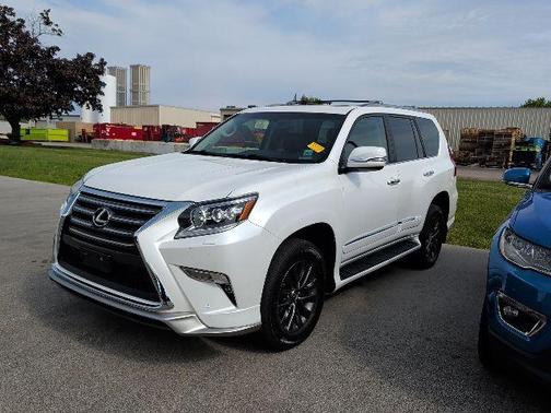 Starfire Pearl 2019 Lexus GX 460 Base