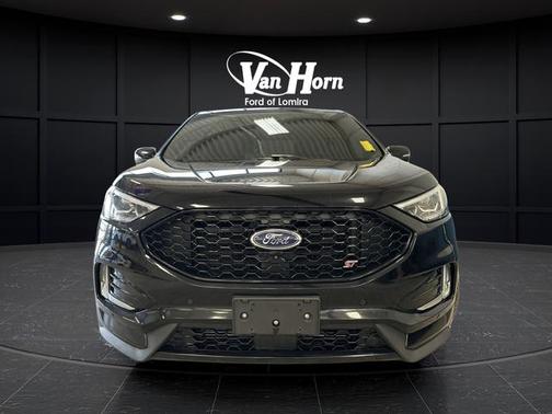 Agate Black Metallic 2019 Ford Edge ST