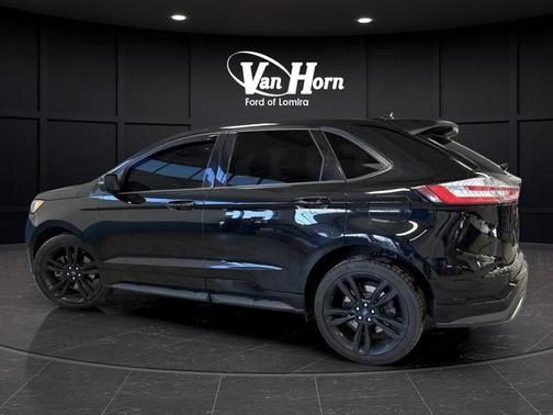 Agate Black Metallic 2019 Ford Edge ST