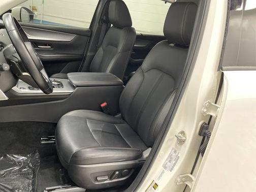 2024 Mazda CX-90 PHEV Base