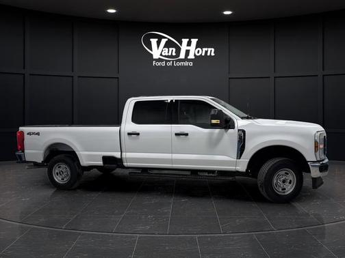 2024 Ford F-350 XLT