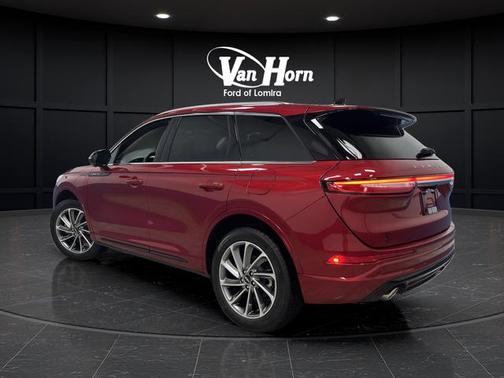 2024 Lincoln Corsair Grand Touring