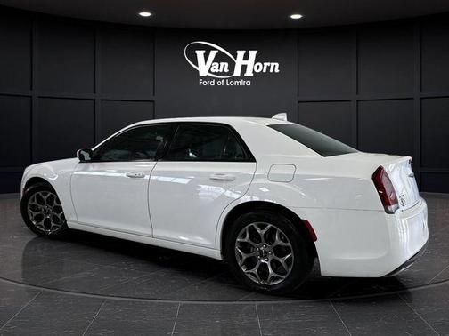 2017 Chrysler 300 S
