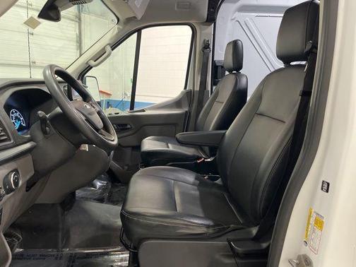 Oxford White 2024 Ford Transit-250 Base