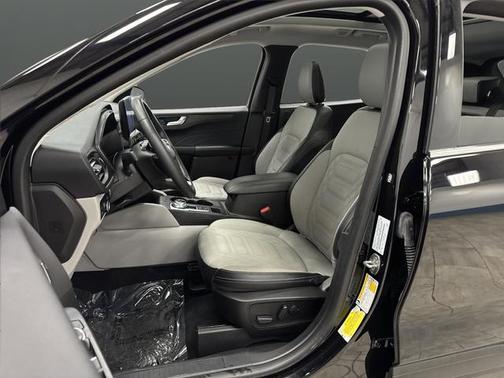 2023 Ford Escape PHEV SE