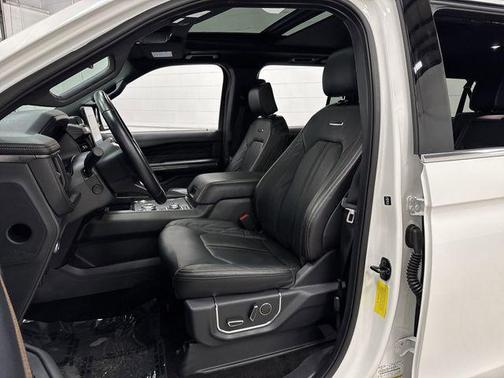 2022 Ford Expedition Max Platinum