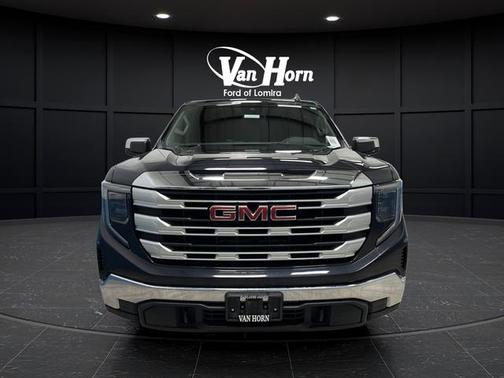 Titanium Rush Metallic 2023 GMC Sierra 1500 SLE