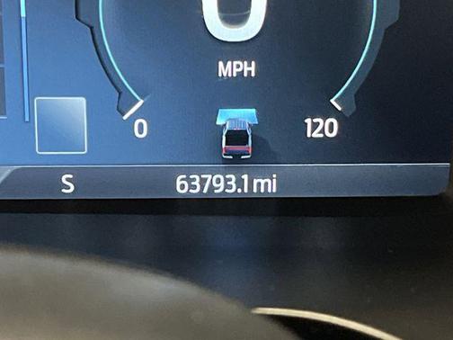 2022 Ford F-150 Lightning LARIAT
