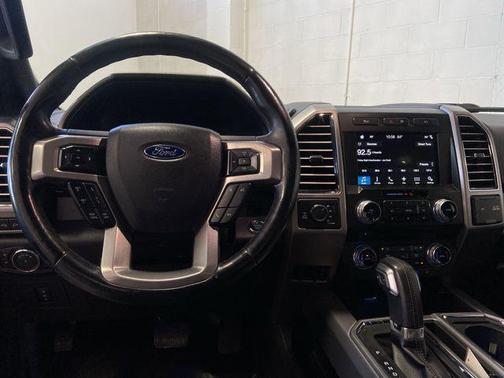 2017 Ford F-150 Platinum