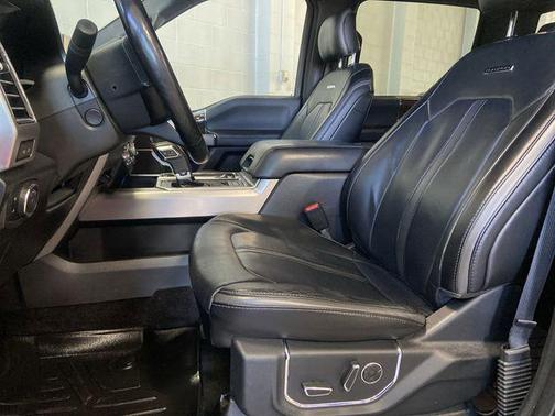 2017 Ford F-150 Platinum