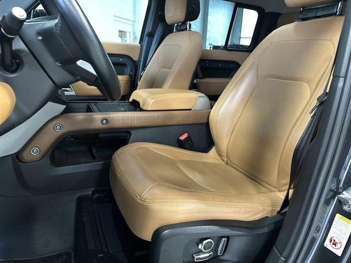 2023 Land Rover Defender 130 First Edition