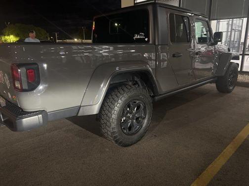 2022 Jeep Gladiator Willys 4x4