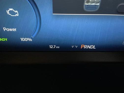 Carbonized Gray Metallic 2025 Ford Escape PHEV SE