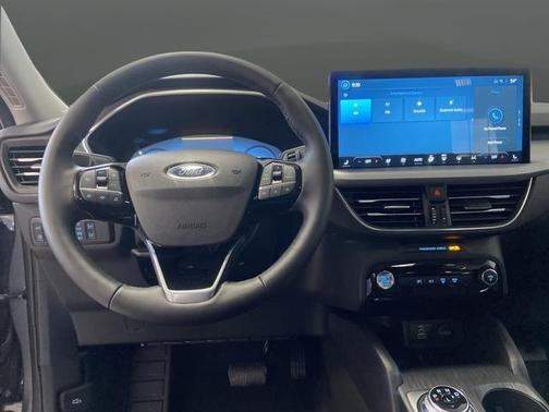 Carbonized Gray Metallic 2025 Ford Escape PHEV SE