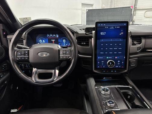 2024 Ford Expedition Max Platinum