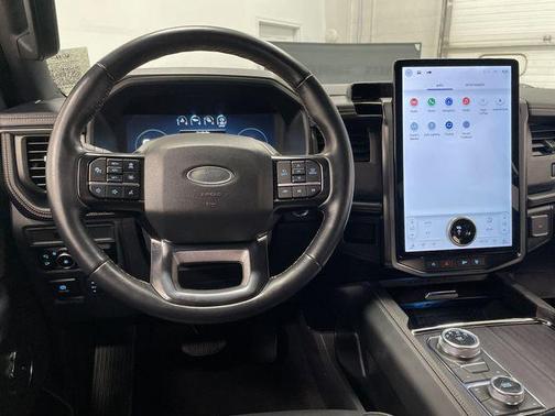 2024 Ford Expedition Platinum