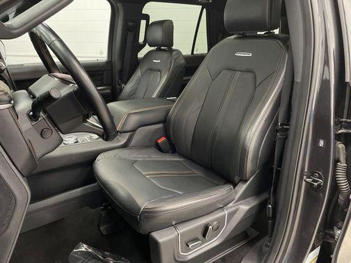 2024 Ford Expedition Platinum