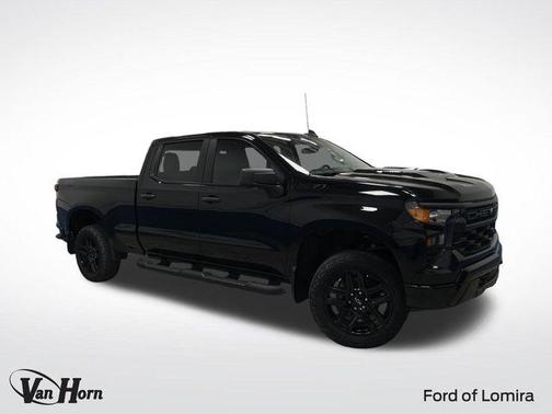 2022 Chevrolet Silverado 1500 Custom Trail Boss