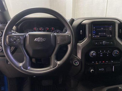 2022 Chevrolet Silverado 1500 Custom Trail Boss
