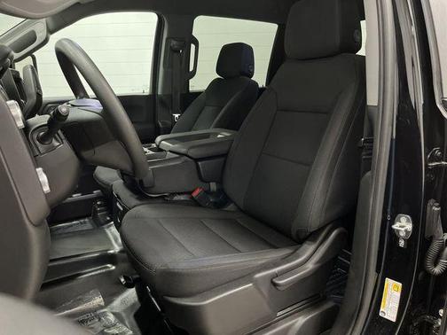 2024 GMC Sierra 2500 Base