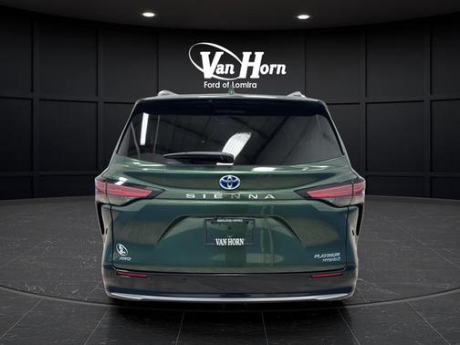 Cypress 2021 Toyota Sienna Platinum 7 Passenger