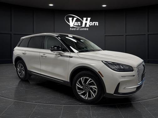 2024 Lincoln Corsair Premiere