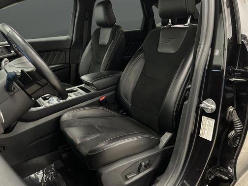 2024 Ford Edge ST