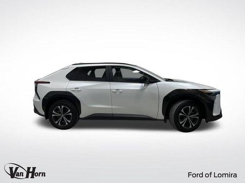 2024 Toyota bZ4X XLE