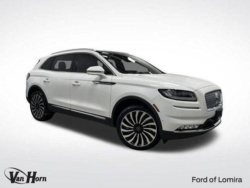 2022 Lincoln Nautilus Black Label
