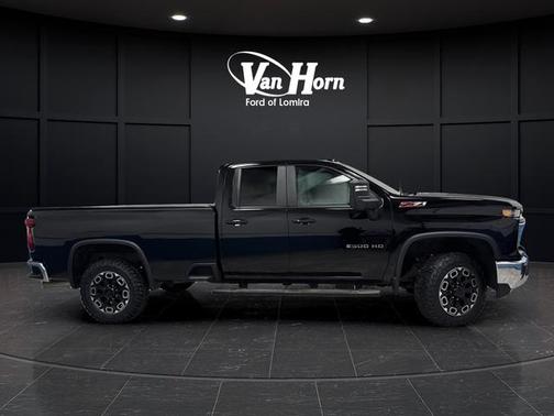 2024 Chevrolet Silverado 2500 LT