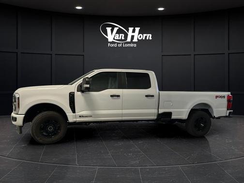Oxford White 2025 Ford F-350 XL