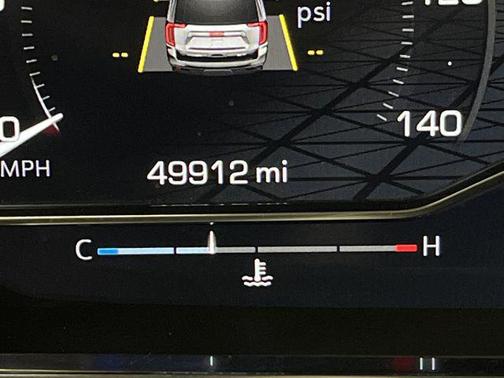 2024 GMC Yukon XL SLE