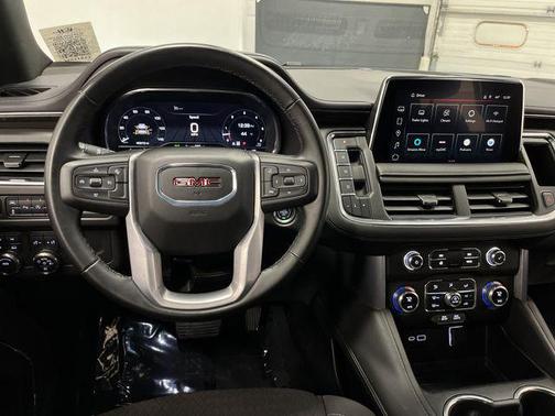 2024 GMC Yukon XL SLE