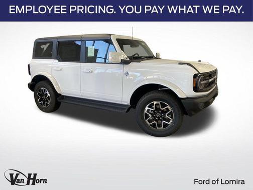 2025 Ford Bronco Outer Banks
