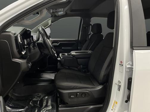 2024 Chevrolet Silverado 3500 LT