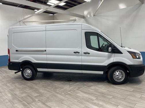 Oxford White 2024 Ford Transit-250 Base