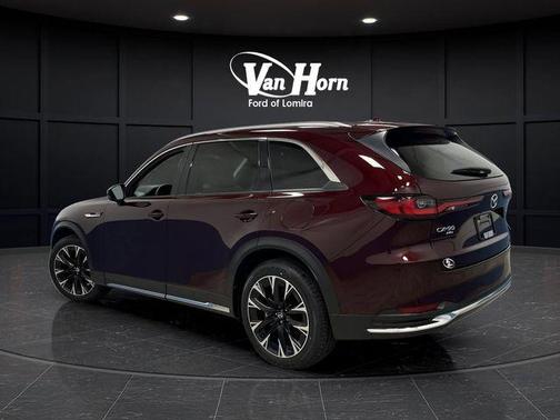 2024 Mazda CX-90 PHEV Premium Plus