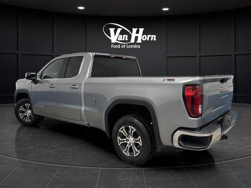 2023 GMC Sierra 1500 SLE