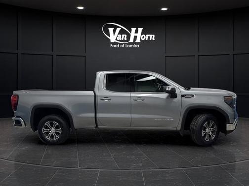 2023 GMC Sierra 1500 SLE